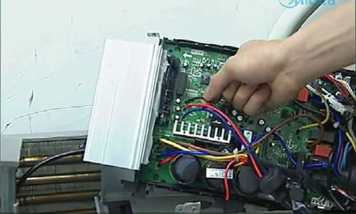 靖宇美的空调电话是多少